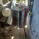 Vand storcatoare de miere