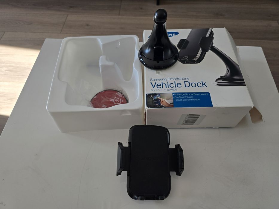 Samsung оригинална стойка за кола