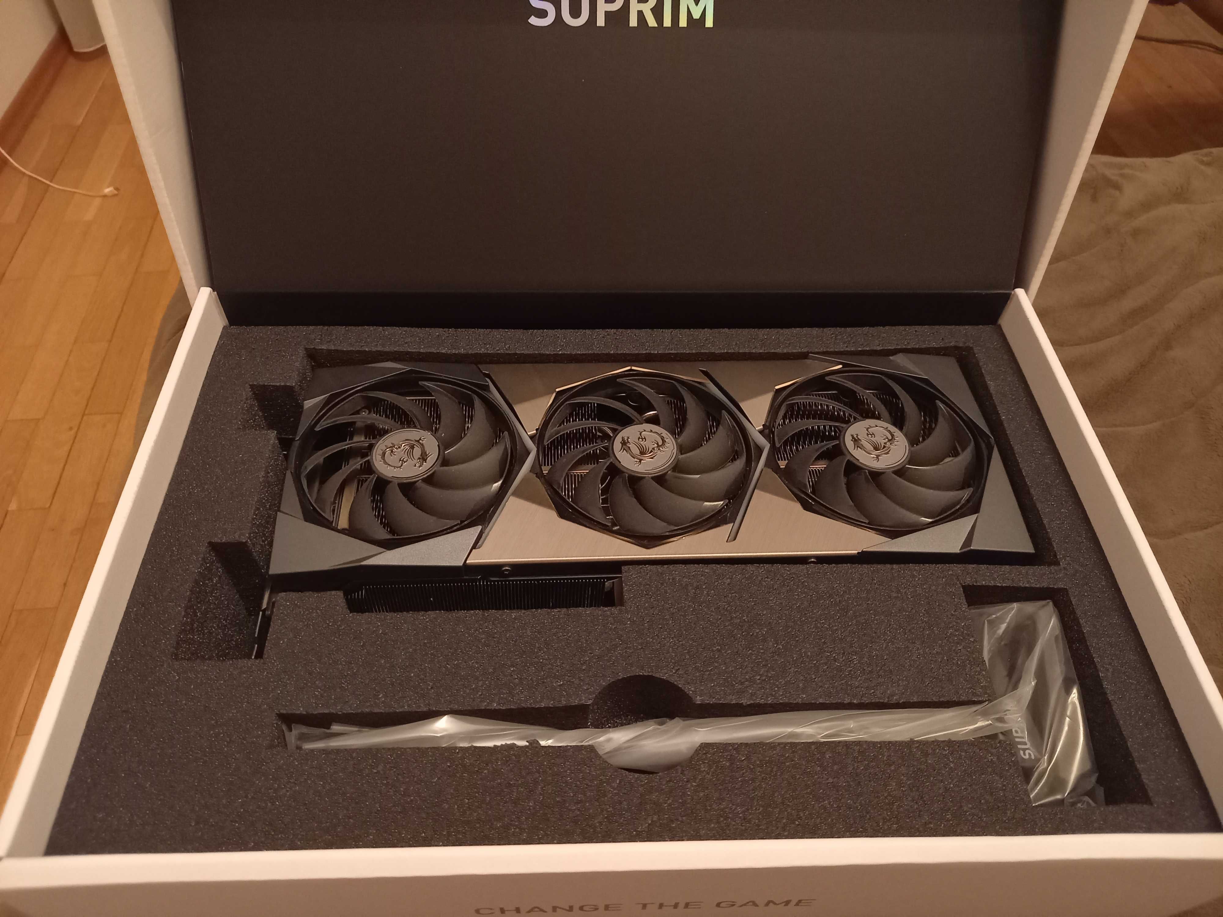 GeForce RTX 3090 Suprim X 24G
