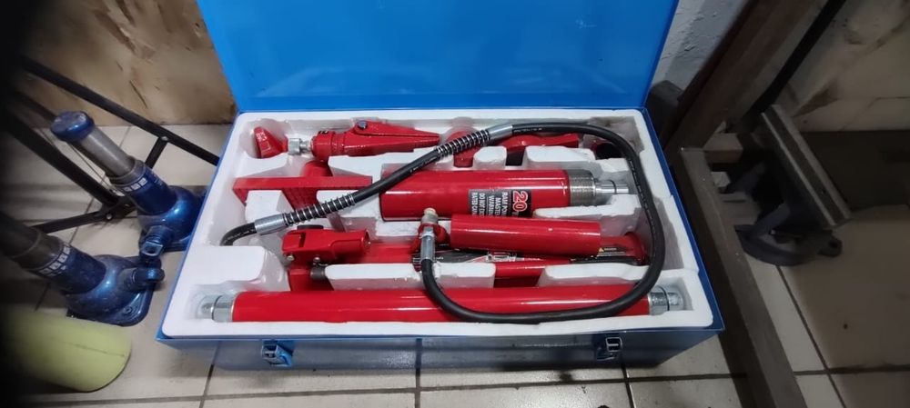 Цилиндр гидравлический