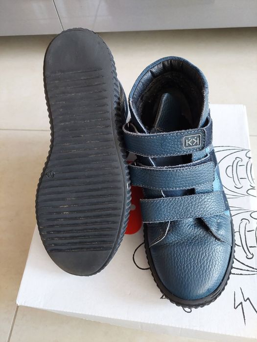 Детски боти Колев и Колев