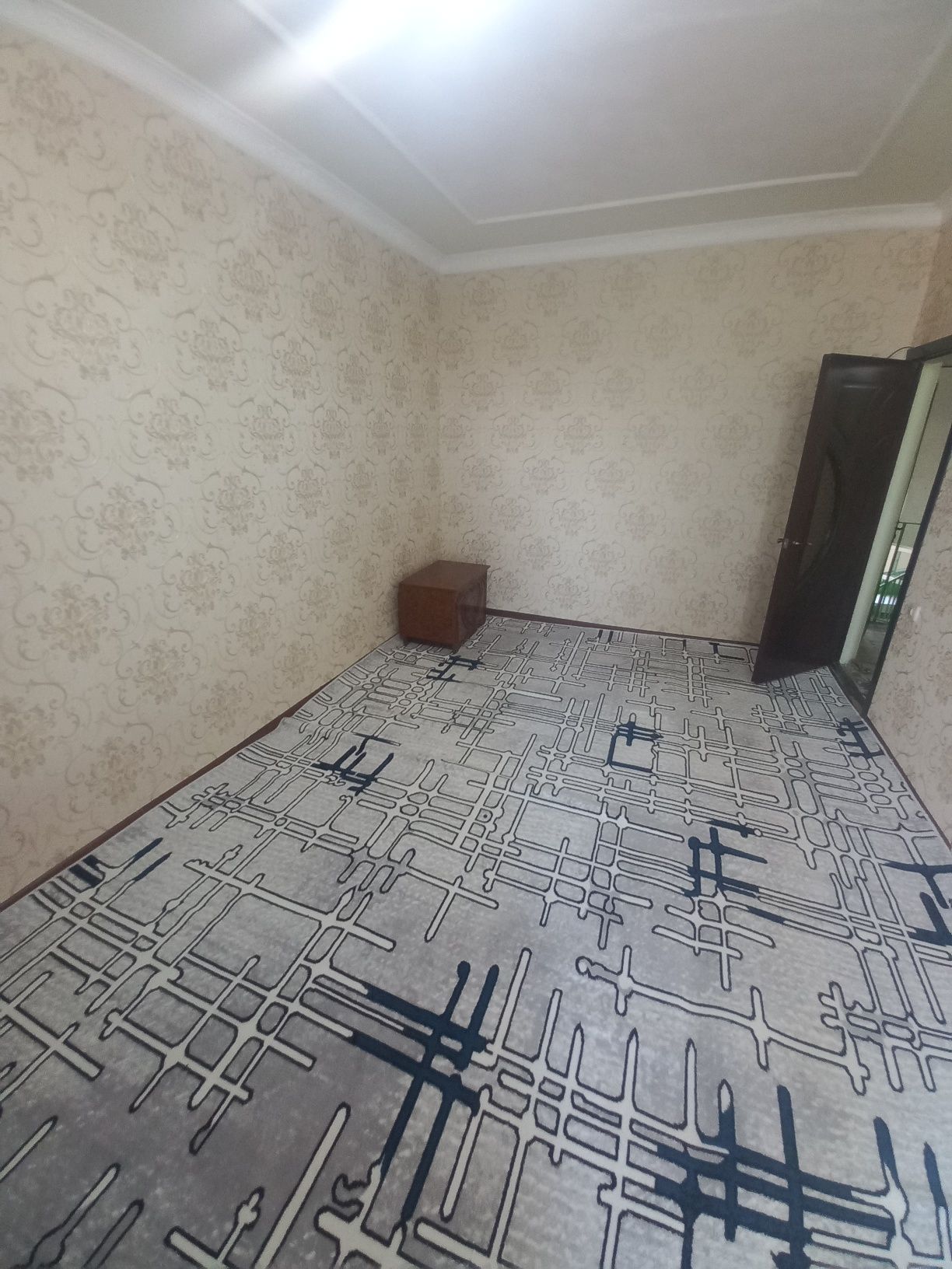 Аренда 1в2/4/4 на Юнусабад-12, 2 хонали ижарага берилади