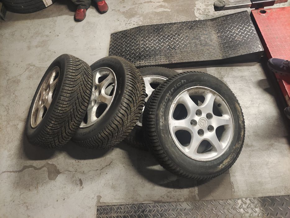 Jante R15, 5x114.3 originale Mazda si alte marci auto, lista e mai jos