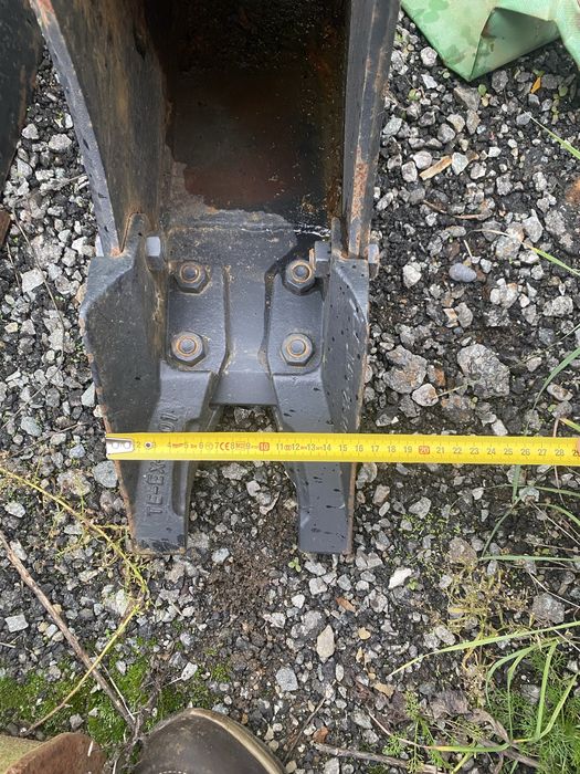 Cupa miniexcavator 1,6— 2 to