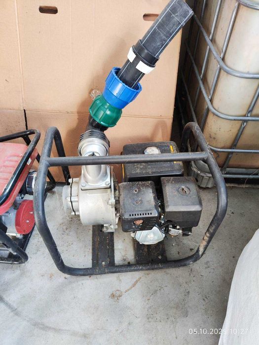 Бензинова помпа за вода HYUNDAI HY100