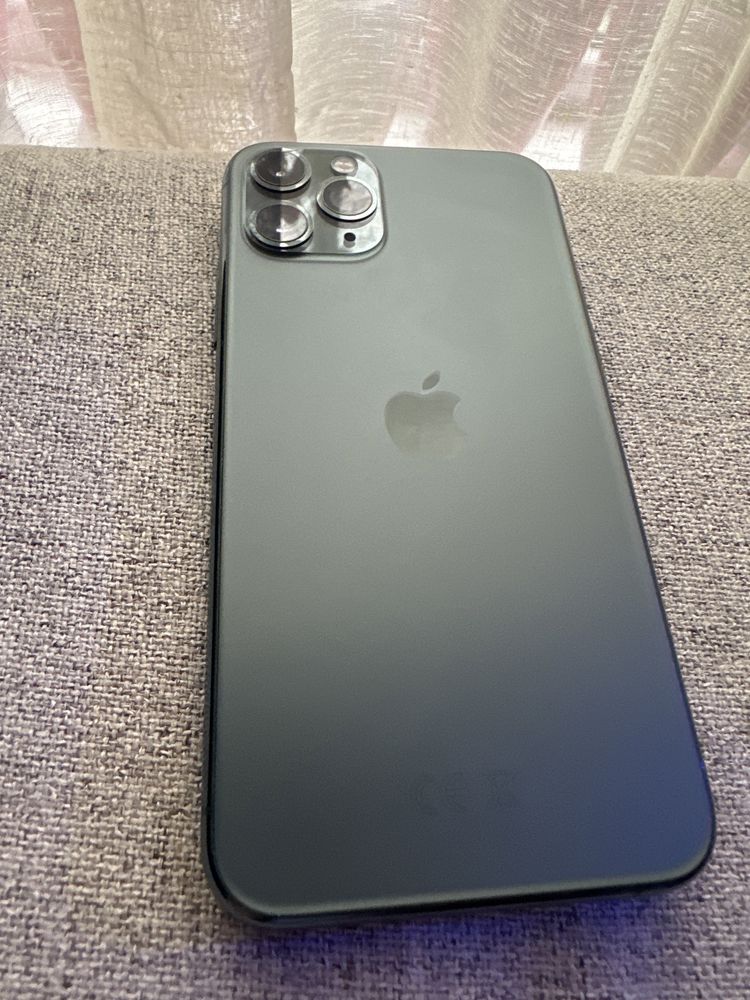 iphone 11 pro green (pt piese )