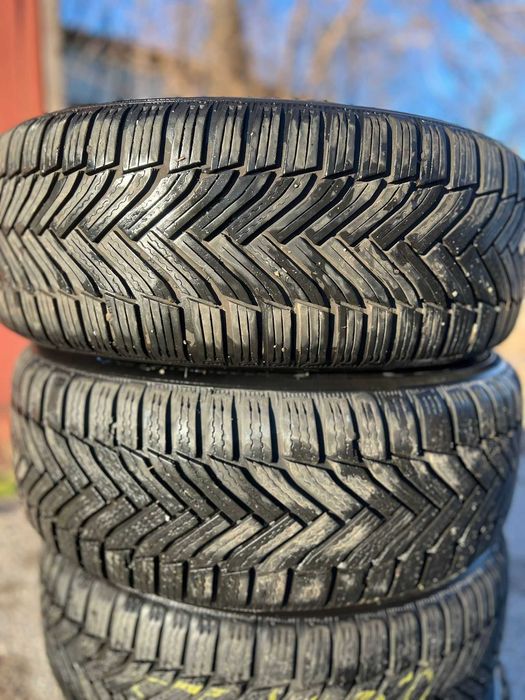 Зимни гуми 215 60 16 Michelin Alpin 6 DOT 2722  6.5мм