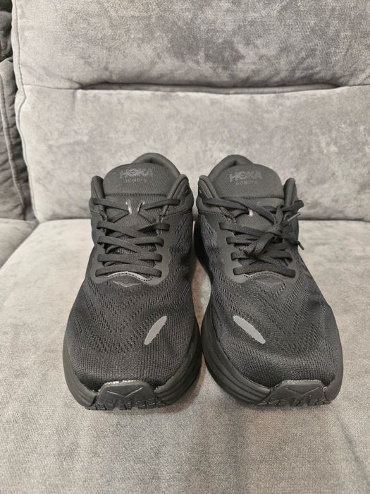 Hoka nr 44 45 preț 300 lei