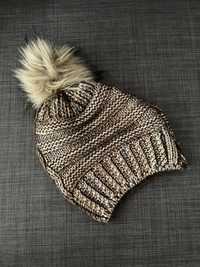 Дамска зимна плетена шапка