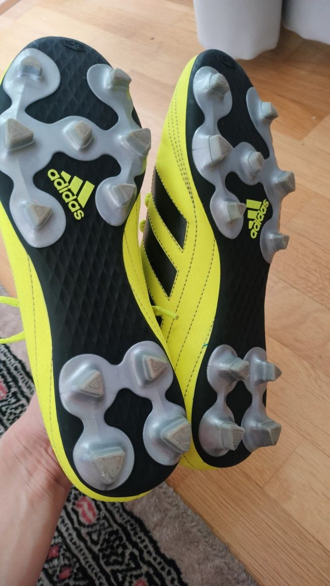 Adidas номер 39 1/3, бутонки/футболни обувки