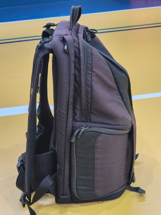 Rucsac foto Lowepro Fastpack 350