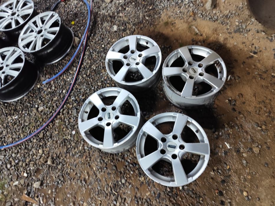 Срочно продам диски в идеале. Без грубых дефекта. Подойдет на