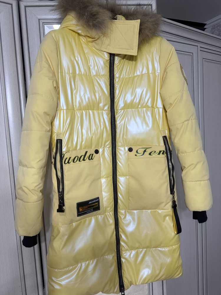 Продам куртки, 150 см, зимние