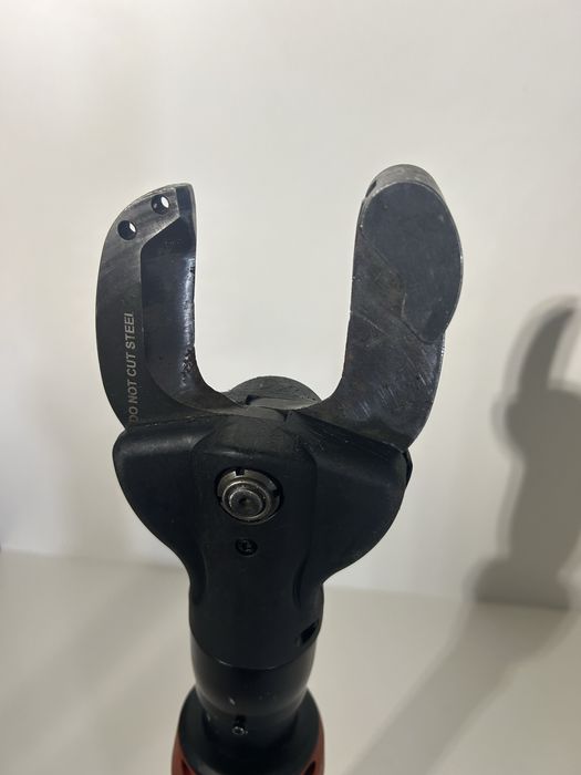 Hilti NCT 53-A foarfeca de taiat cabluri