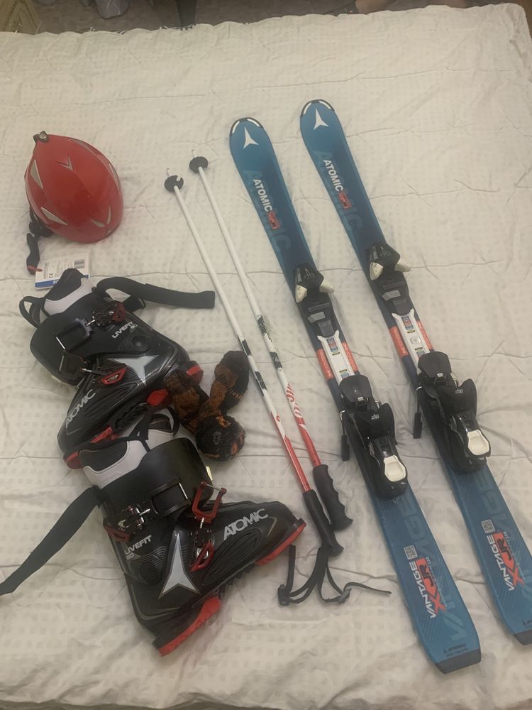 Продам почти новый комплект лыж Atomic vantage xjr 130