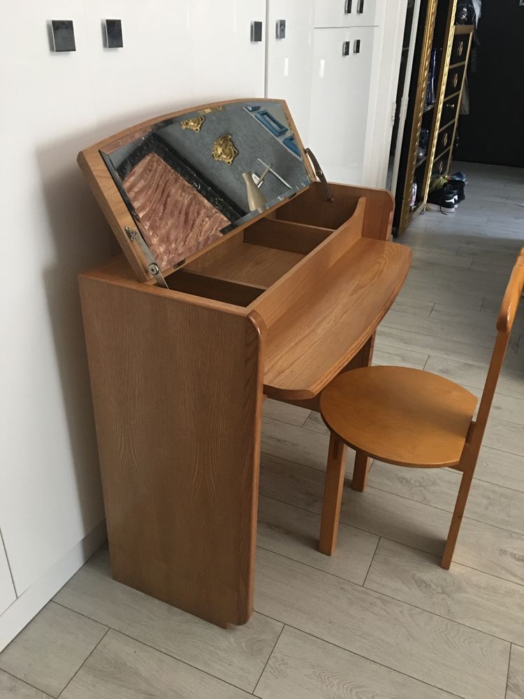 Mid century danish masa machiaj+ scaun vallet