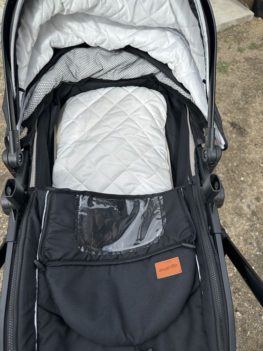 Продам коляску и санки коляску.