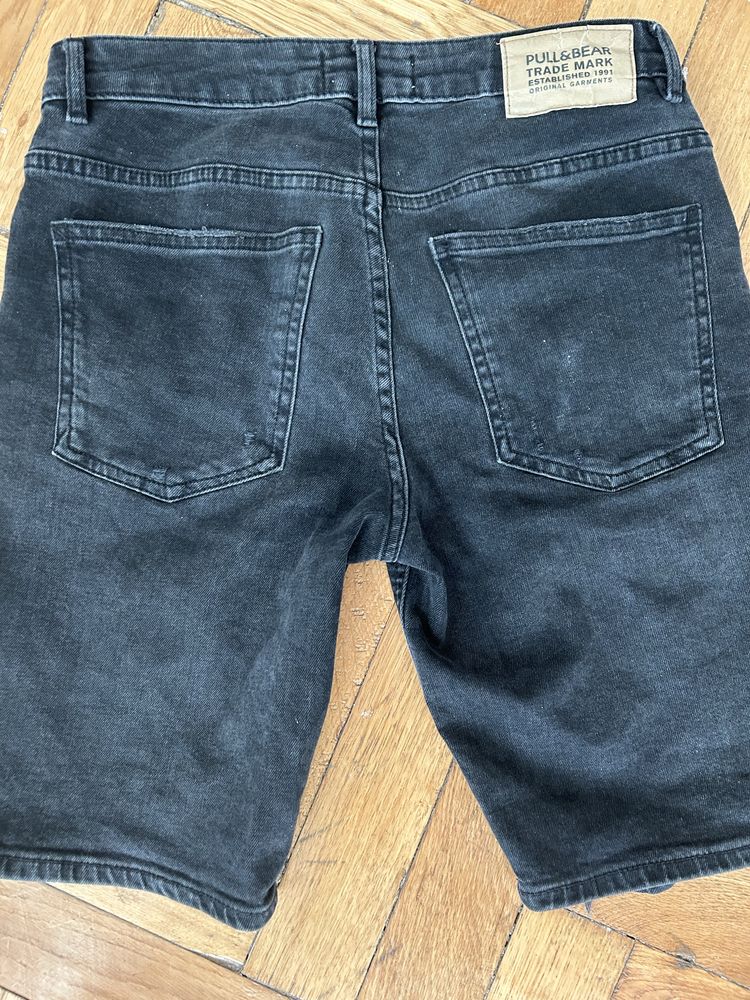 Pantaloni scurti/rupti