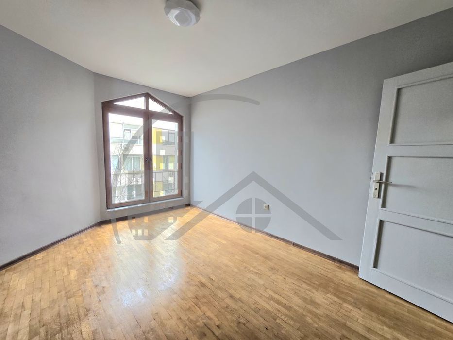 Продава се Двустаен апартамент в Варна, Зимно кино Тракия - 64 кв.м за 1036 €/кв.м - Снимка #6