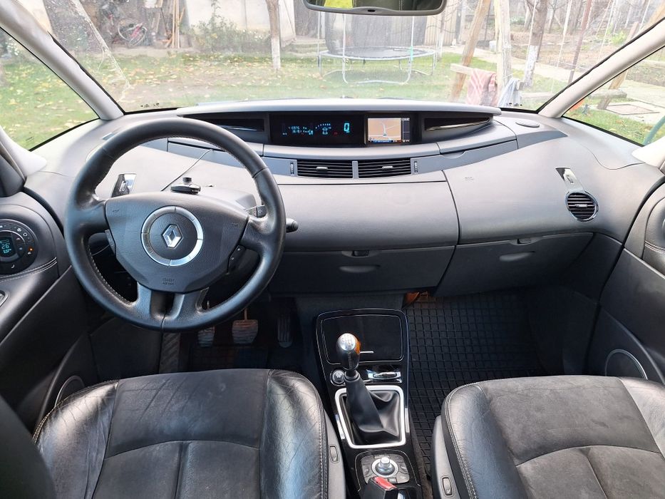 Vând Renault Grande Espace INIȚIALE PARS din 2012 ,7 locuri