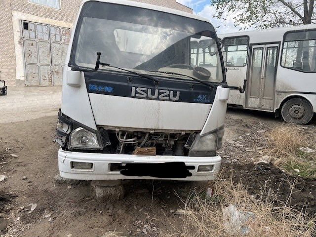 Isuzu 90 370 VAA  2017yil