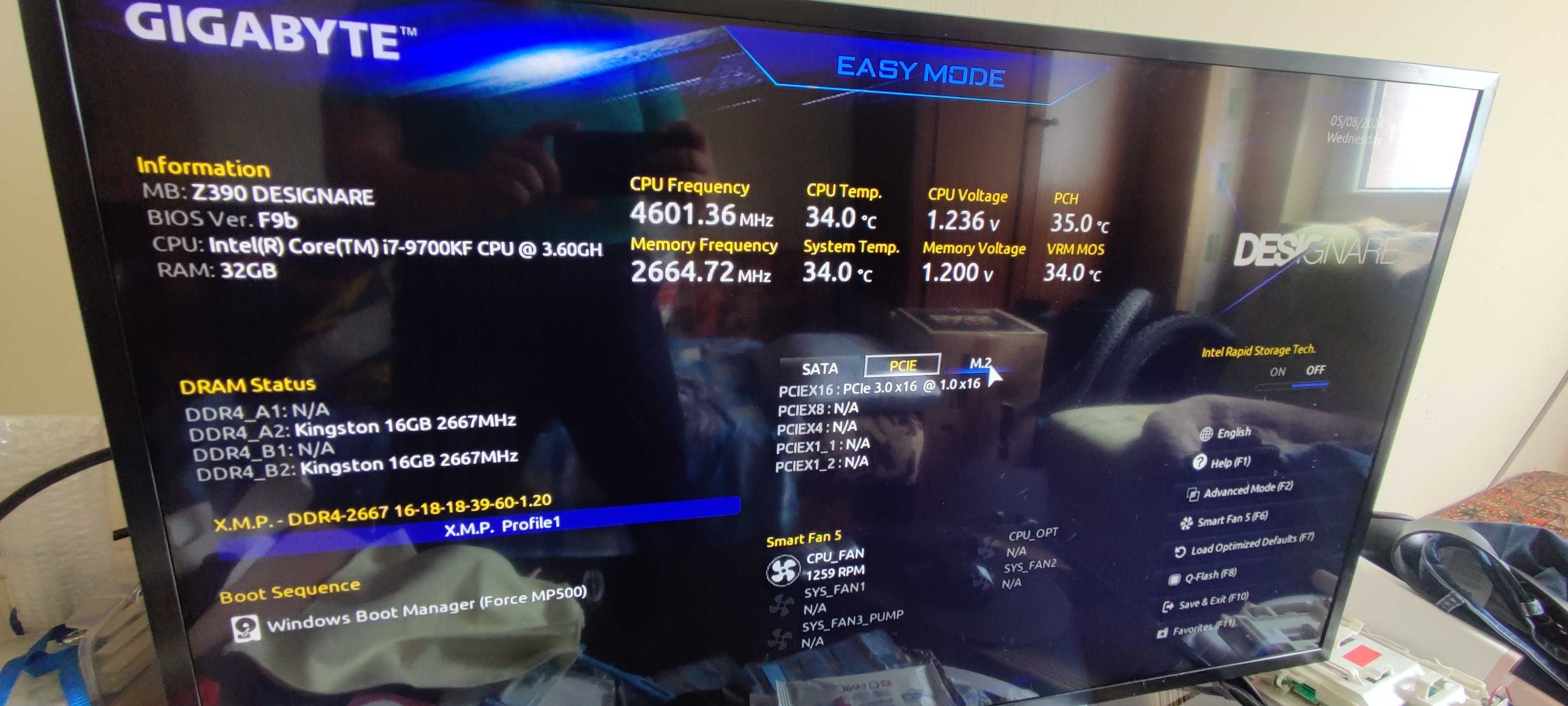 Intel i7 9700FK + Gigabyte Z390 Designare 32GB RAM