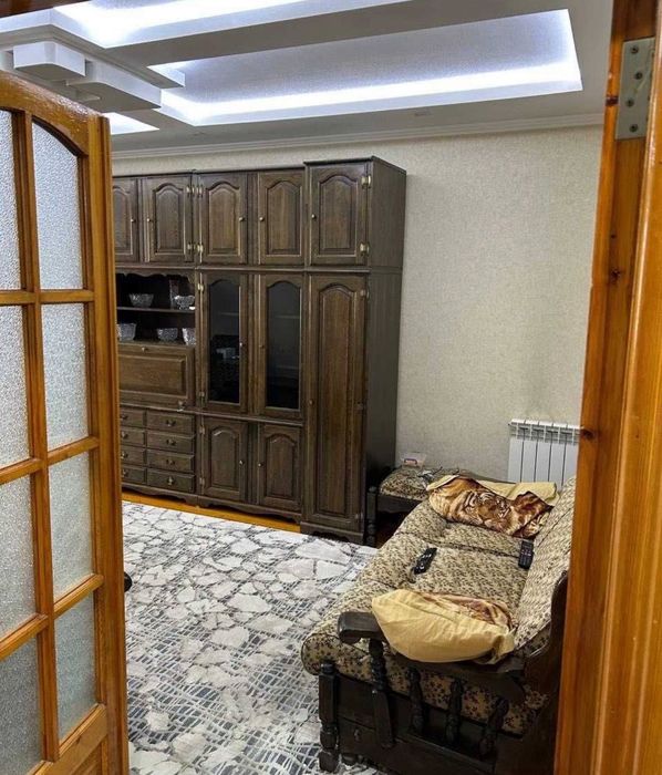 Bezmakler kvartira Yunusobod metrosi yonida