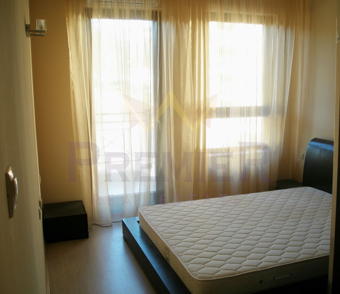 Продава се Тристаен апартамент в к.к. Златни пясъци - 108 кв.м за 2084 €/кв.м - Снимка #1
