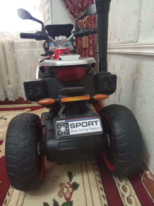 Детская мотоцикл сотилади холати янги срочнига