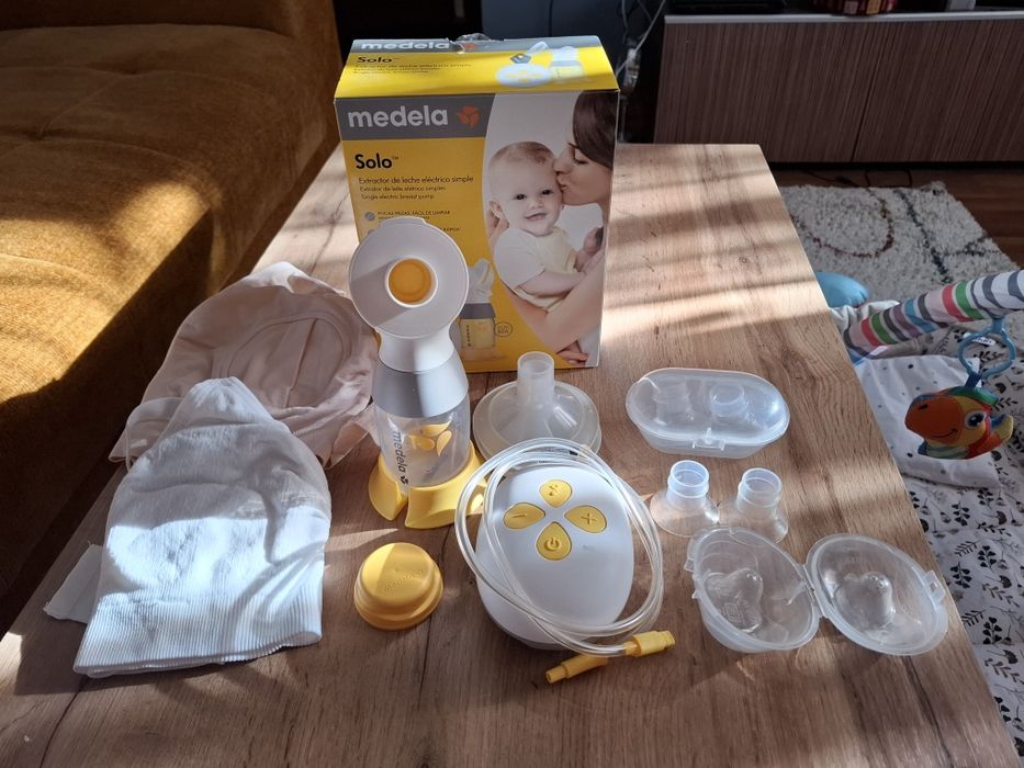 Medela Solo Двуфазна електрическа помпа за кърма