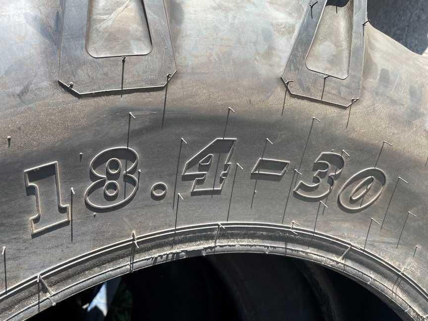 BKT Anvelope agricole de tractor spate 18.4-30 cu 12pliuri Case IH