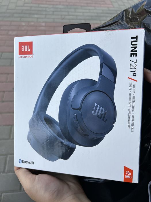 Наушники JBL TUNE 720
