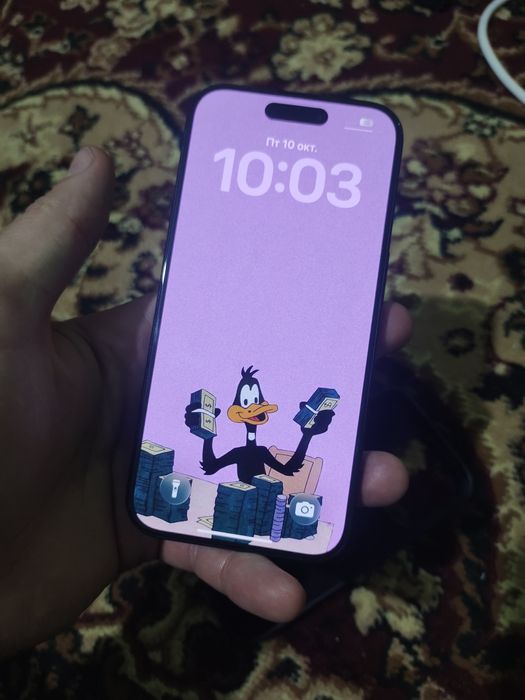 iPhone 15 pro black titanium. 100% battery