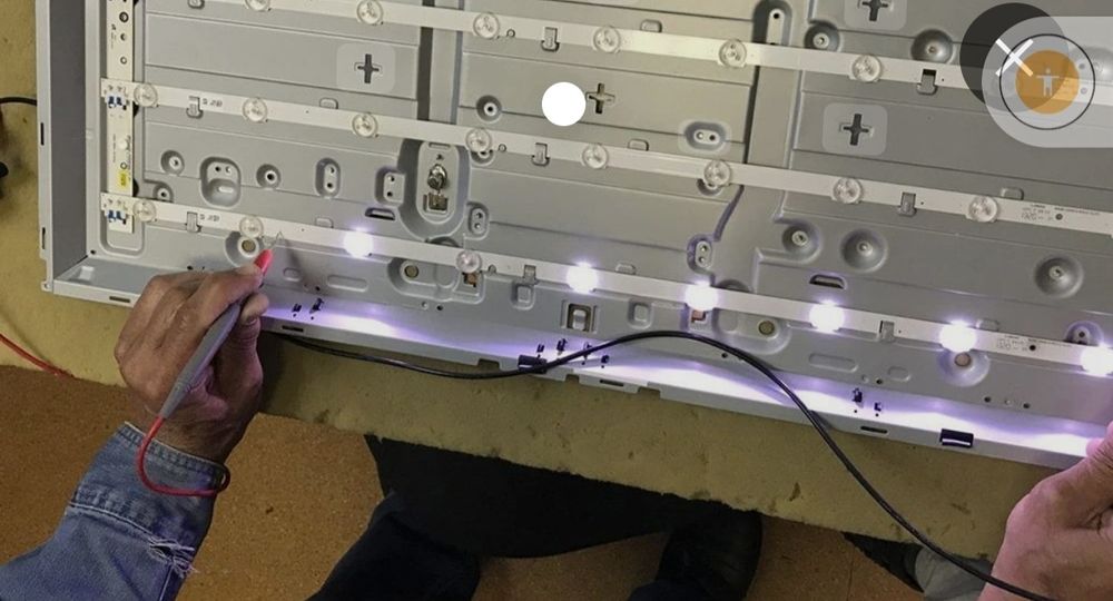 Ремонт телевизоров.Замена led- подсветки телевизора на новый комплект.