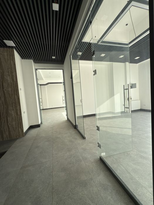 Сдается помещение на Паркентском, под коммерцию 720м2