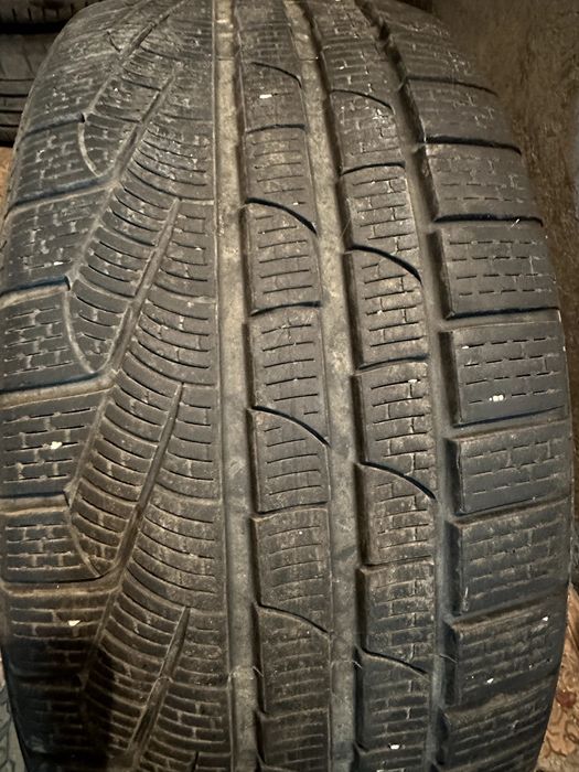 Зимни гуми Pirelli Sotto zero 3 Спорт пакет 275-35/245-40