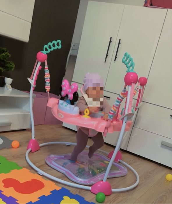 Jumper minnie mouse ca nou