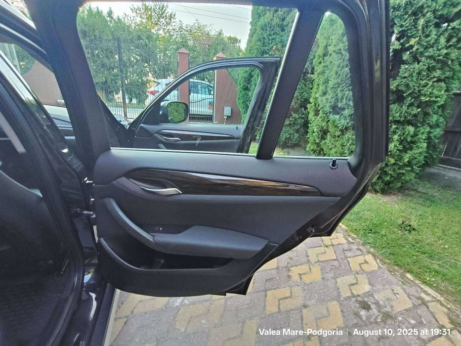 BMW X1 xDrive23D 204 CP Automat 4x4 – 2011