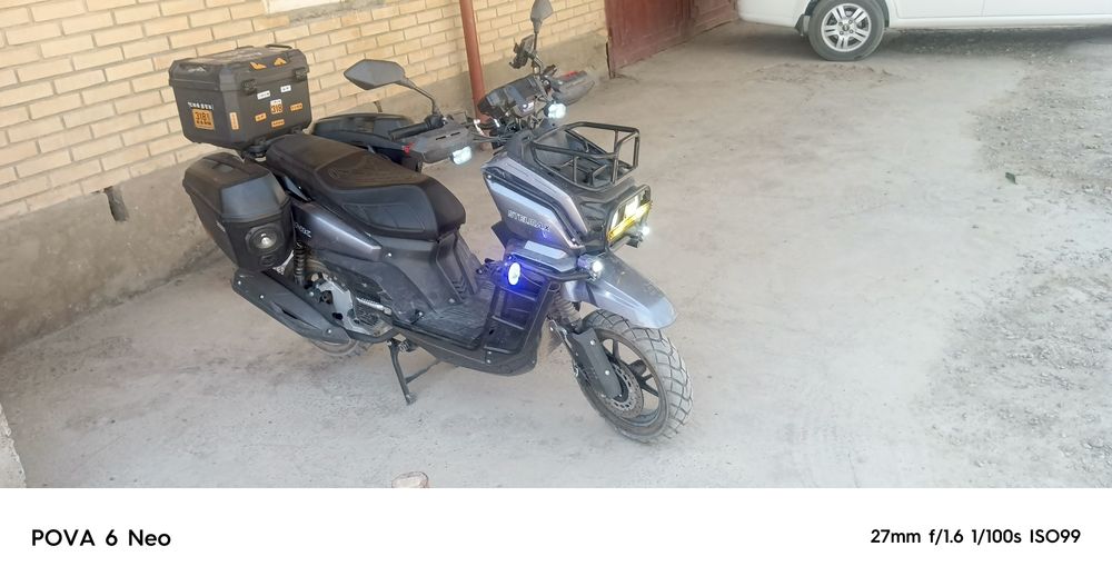 Moto skuter tank 3