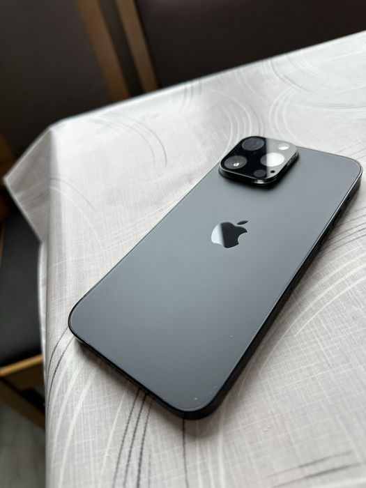 Продавам 2 броя iPhone 14 Pro Max – 512GB (лилав и черен)