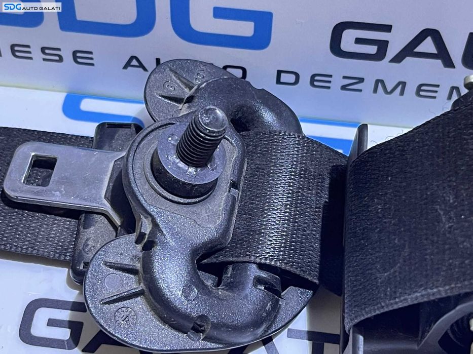 Centura Siguranta Dreapta Fata Pasager BMW Seria 3 F30 F31 F80 2011 - 2019 Cod 33035173B 33035173 34078319C 34078319 [L7596]