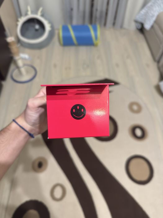 Kendama Krom Pop Lol Rosie/ Red