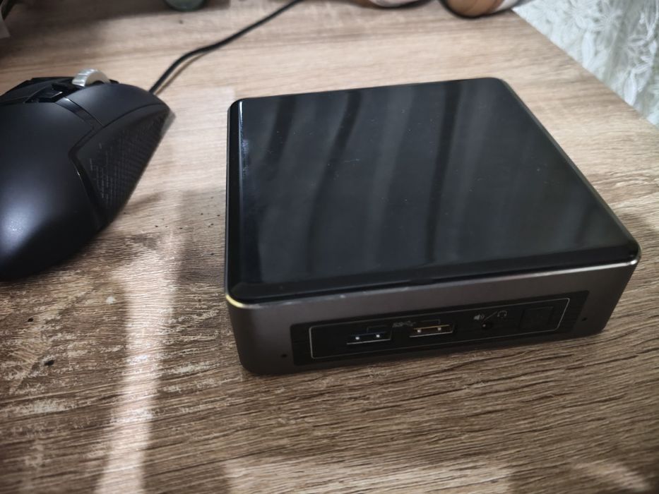 Calculator Intel NUC NUC7i3BNK , Intel Core i3-7100u 2.40GHz, 8GB DDR4