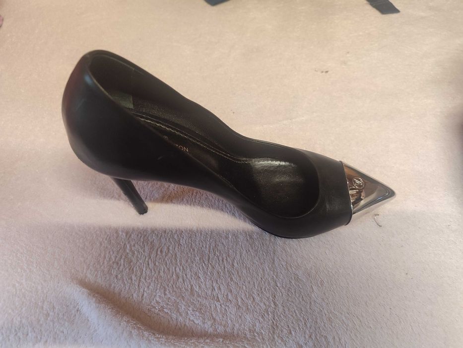 Pantofi Louis Vuitton