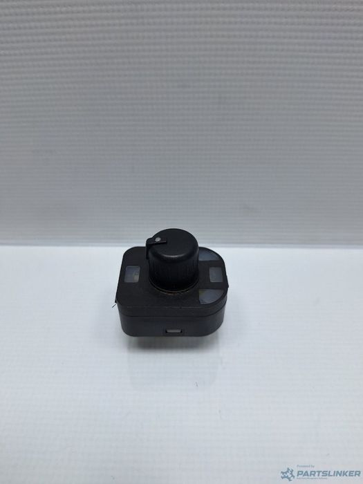 Buton reglaj oglinzi cu rabatare AUDI A8 II (4E2, 4E8) [ 2002 - 2010 ] TDI quattro (ASB) 171KW|233HP OEM 8E0959565A