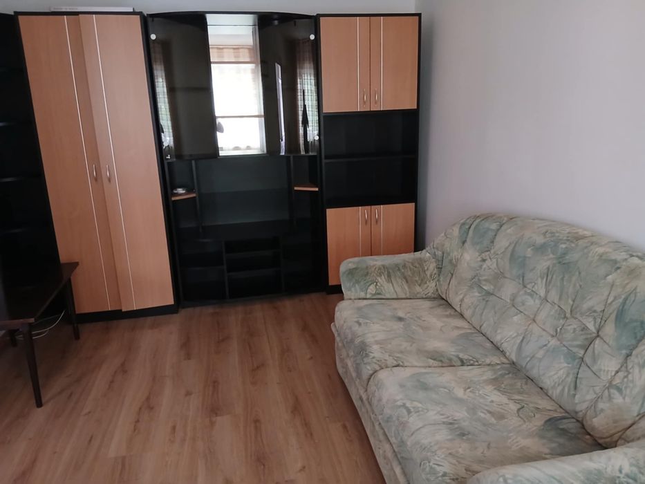 Vand garsoniera locuibila