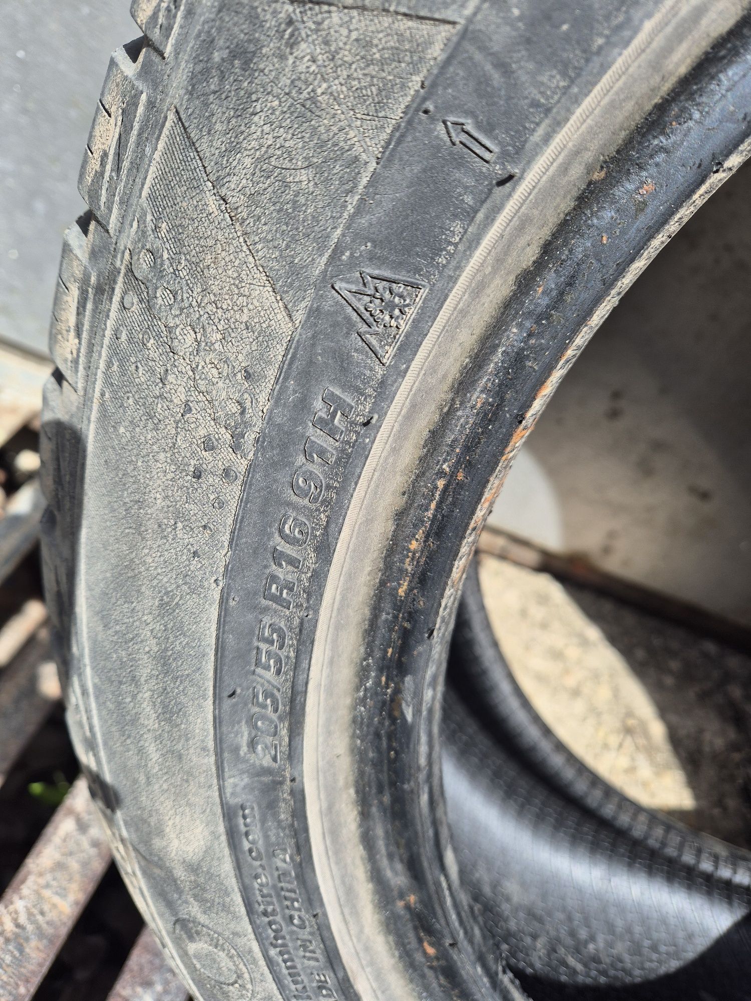 Продавам всесезонни гуми Kumho 205/55/16