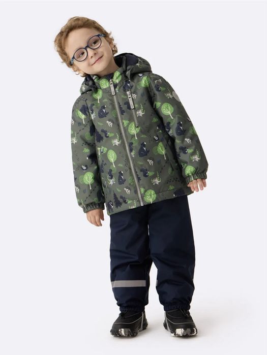 Продам зимний комбинезон lassie