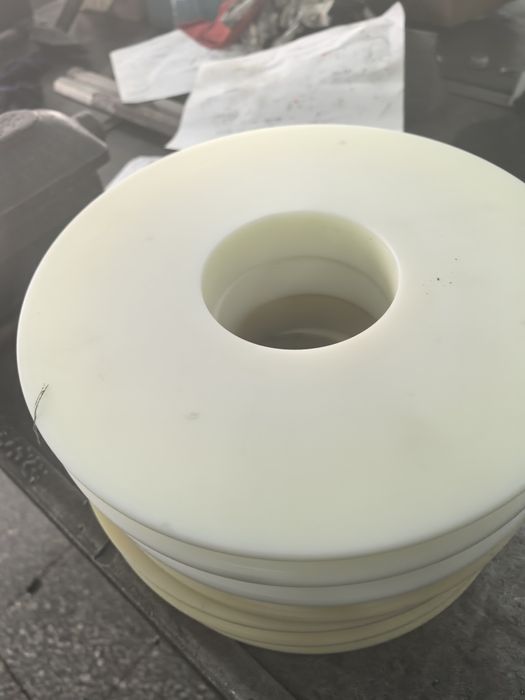 Ремонт на строителни кранове