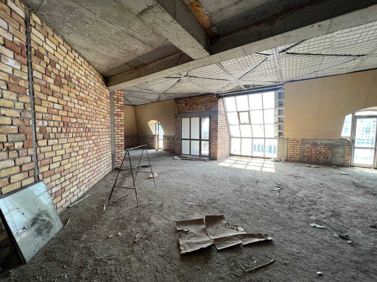 Продается квартира в новостройке. 196м2. Ор-р: Яккасарай тойхона